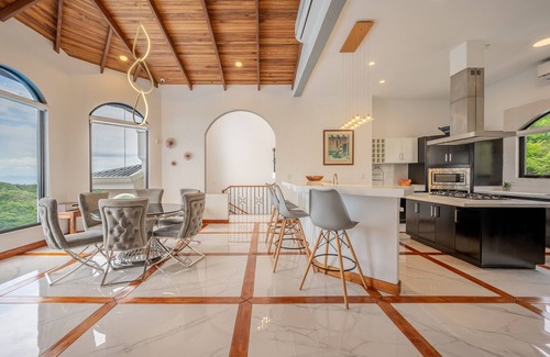El Ocotal Casa | Seaside Mansion with Majestic Ocean Views and patio overlooking infinity pool