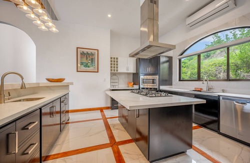 El Ocotal Casa | Seaside Mansion with Majestic Ocean Views and patio overlooking infinity pool