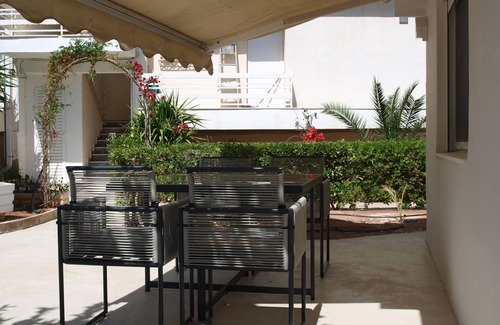 Vouliagmeni Apartamento | Seaside Nestie by BluPine