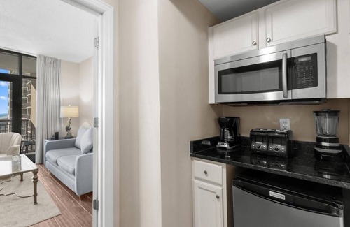 Windy Hill Complejo | Seaside Oceanfront 1 Bdrm, 2 Bath Condo