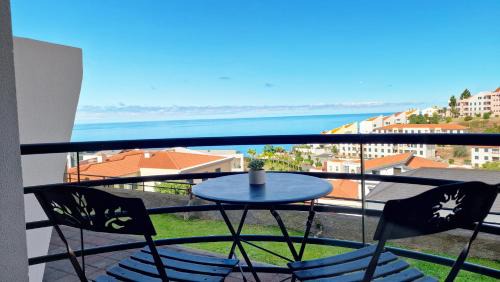 Camara de Lobos Apartamento | Seaside Orchid by LovelyStay