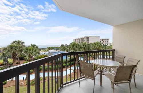 Litchfield by the Sea Casa | Seaside Paradise 3BR Condo Steps from the Beach