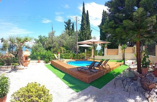 Agia Pelagia Chlomou Apartamento | Seaside Pool Villa