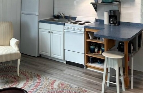Oriental Apartamento | Seaside - Quaint apartment in the Village!