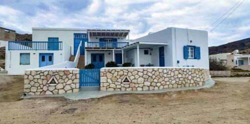 Kimolos Apartamento | Seaside Residence Kiki Prassa,Kimolos