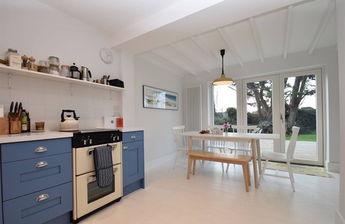 Rye Harbour Casa | Seaside Retreat only minutes from Rye Harbour nature reserve