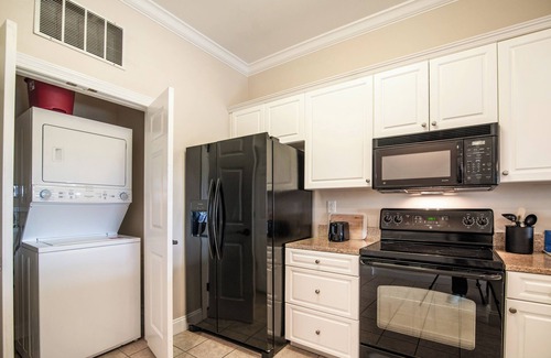 North Litchfield Beach Condominio | Seaside Retreat 315 Updated condo in Litchfield by the Sea