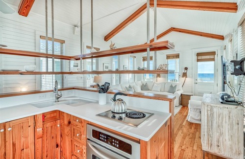 Seaside Cabaña | 🍂Stay 3+ Nights, Get 1 Free! 8/15–11/15 | Seaside's Chic Gulf-Front Retreat, Ocean Views!