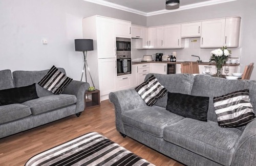 Banff Casa | SEASIDE SELF CATERING HOLIDAY TOWNHOUSE WITH EXCELLENT SEA VIEWS