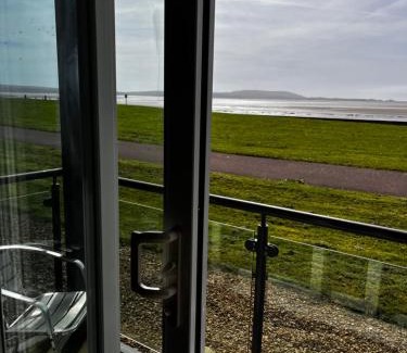 Llanelli Apartamento | Seaside Serenity