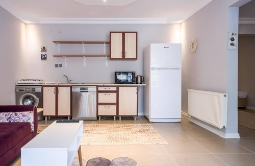 Yenikoy Mahallesi Apartamento | Seaside Serenity in Sariyer, Istanbul