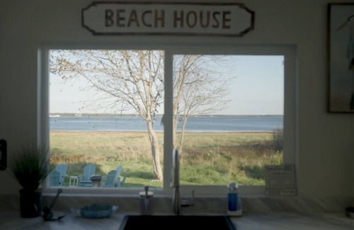 Ingomar Cabaña | Seaside Serenity: Oceanfront Elegance in Shelburne, Nova Scotia