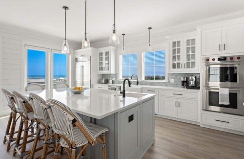 Pawleys Island Casa | Seaside Serenity Oceanfront Luxury with Pool