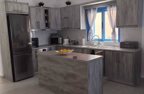 Lukove Condominio | Seaside Soul-Sunset Comfort Home