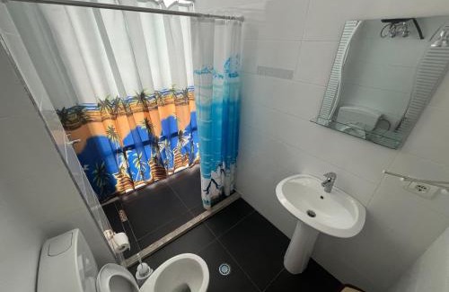 Shkembi i Kavajes Hotel | Seaside Stay Toska