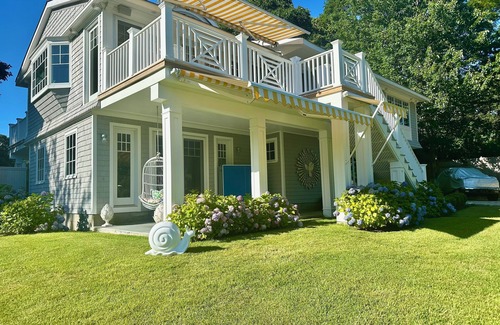 Silver Beach Casa | Seaside Serenity: Newly renovated ocean breeze home - minutes' walk to the beach