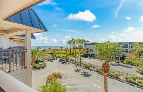 Hilton Head Island Condominio | Seaside Villa by VTrips