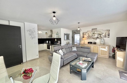 Grosseto-Prugna Villa | Villa con Terraza, Cerca de Playa y Servicios, para 6 Personas - PORTICCIO