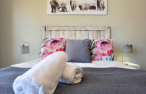 Big Bay Apartamento | Seaside Village Beach Penthouse