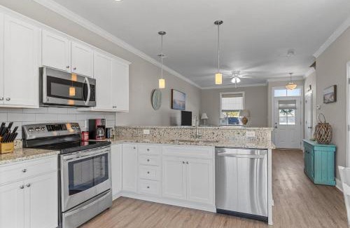 Atlantic Beach Casa | Seaside Villas Unit 56 townhouse