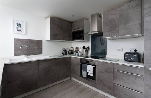 Praa Sands Apartamento | * Nueva propiedad * Apartamento de lujo y contemporáneo en primera línea con impresionantes vistas al mar