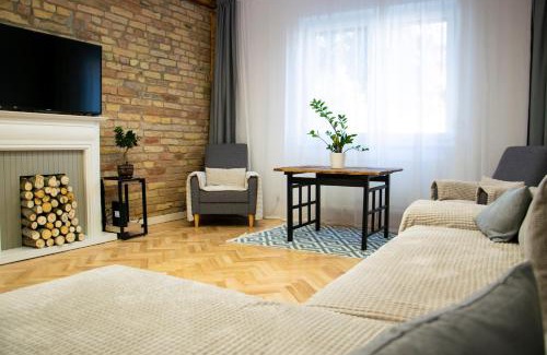 Szeged Apartamento | Season One Apartman