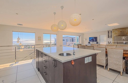 Calypso Beach Casa | Seasons of Serenity, Langebaan 8-sleeper