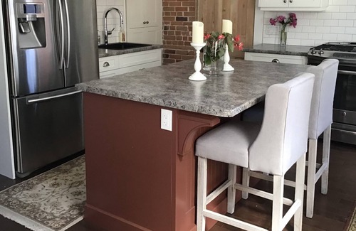 Napanee Casa | Seasons Retreat
