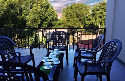 Dambulla Cama Y Desayuno | Seasons Villa Sigiriya, Sri Lanka
