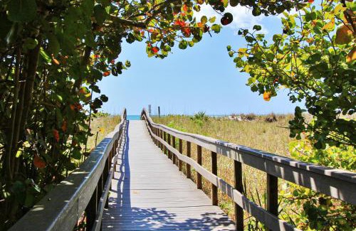 Treasure Island Apartamento | SeaSpray Beach Cottage B