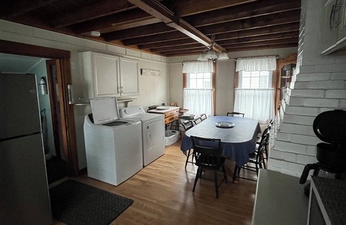 Pond Cove Cabaña | SeaSpree At Higgins Beach -- Summer 2025 Available!