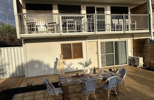 Moonta Bay Apartamento | Seastar Moonta - Beachfront! Dog friendly - Free WiFi!