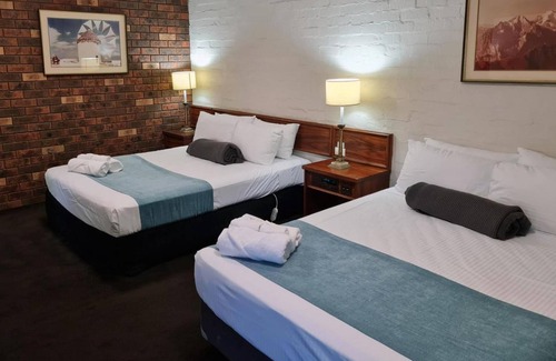 Albury Hotel | Seaton Arms Motor Inn