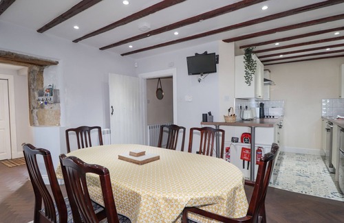 Hopeman Casa | SEAVIEW AT THE DOOCOT, pet friendly, with open fire in Hopeman