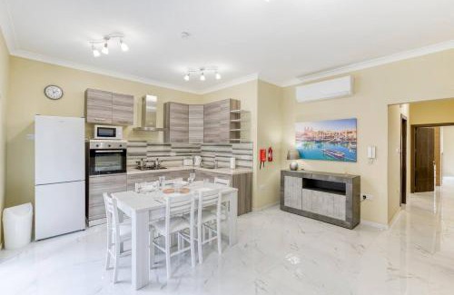 Marsaskala Apartamento | Seaview, Beautiful 3br Apt 1