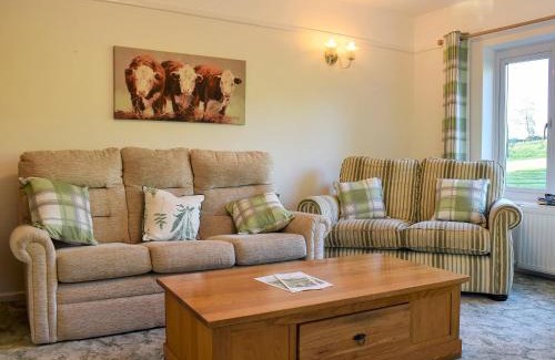 Axminster Casa | Seaview Bungalow
