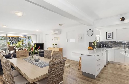 Denhams Beach Apartamento | Seaview by the Cliff
