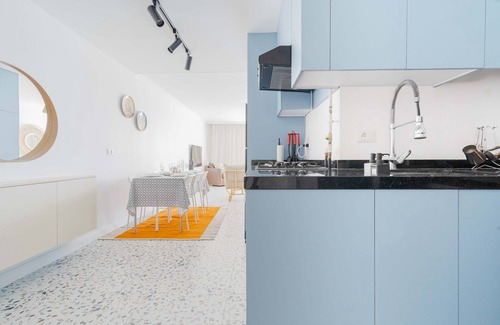 Ar-Raml 1 Apartamento | Gorgeous Seaview Condo in Gleem
