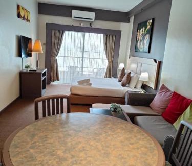 Tanjung Bungah Apartamento | Seaview Deluxe Rainbow Paradise Tg Bungah 6pax
