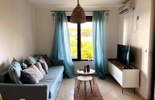 Sinemoretz Apartamento | Seaview dreamy apartment with a pool and garden
