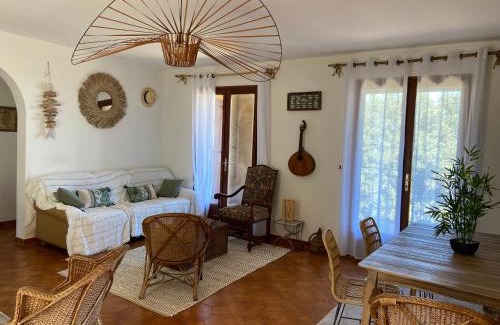 L'Ile-Rousse Apartamento | Seaview Garden Villa