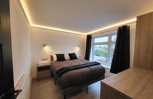 Southwell Casa | Seaview Home with Private Garden, BBQ, Decking & Fire Pit