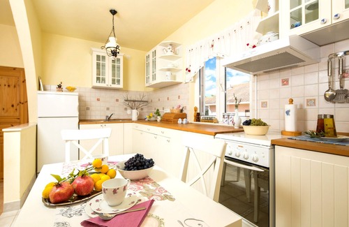 Vrboska Apartamento | Apartamento de lujo SeaView * Villa Madalena * en todo el piso superior de una villa