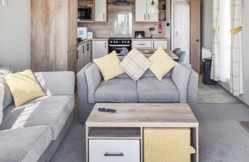 Corton Casa | Seaview One - Uk50167