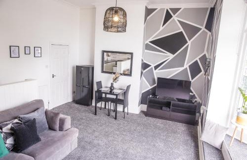 Cleethorpes Apartamento | SEAVIEW - Private Balcony - Contractors