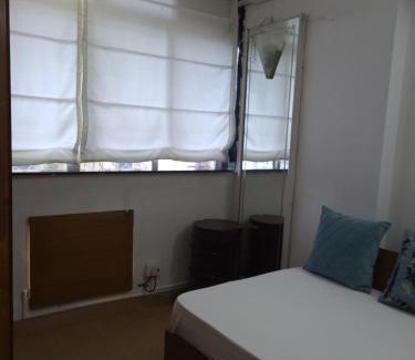 Bandra West Casa | SEAVIEW Room Bandra W Bandstand Nr Taj WOMEN ONLY
