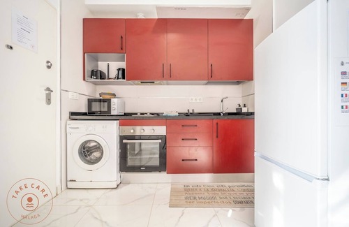 Playas del Palo Apartamento | Seaview studio in El Palo - TakeCareMalaga