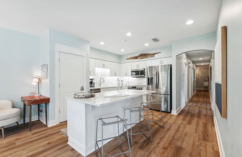 Seagrove Beach Condominio | Seaview Villas by Panhandle Getaways
