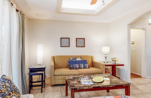 San Jacinto Casa | Seawall Secret