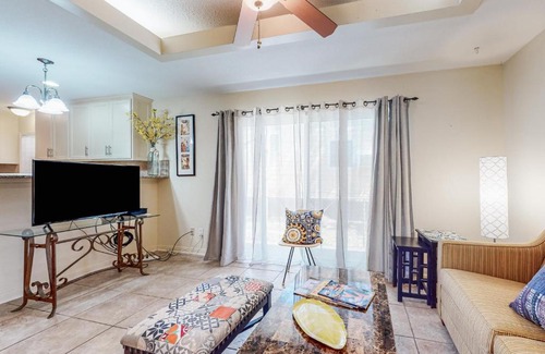 San Jacinto Casa | Seawall Secret